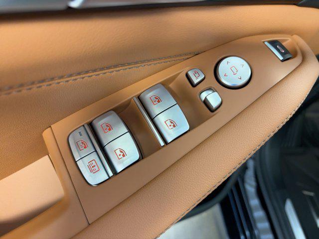 new 2026 BMW X7 car, priced at $98,635