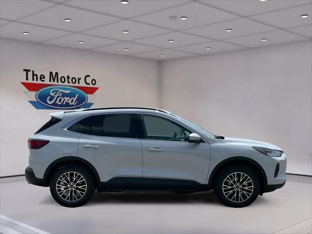 new 2025 Ford Escape PHEV car, priced at $36,841