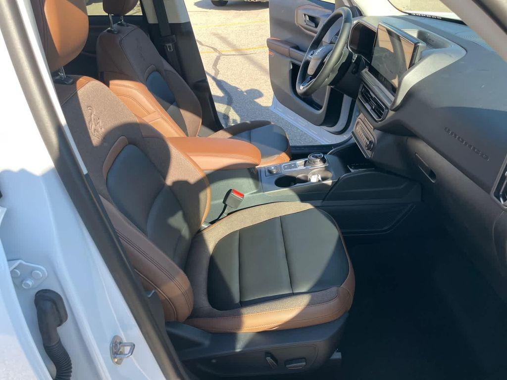 new 2025 Ford Bronco Sport car, priced at $40,995