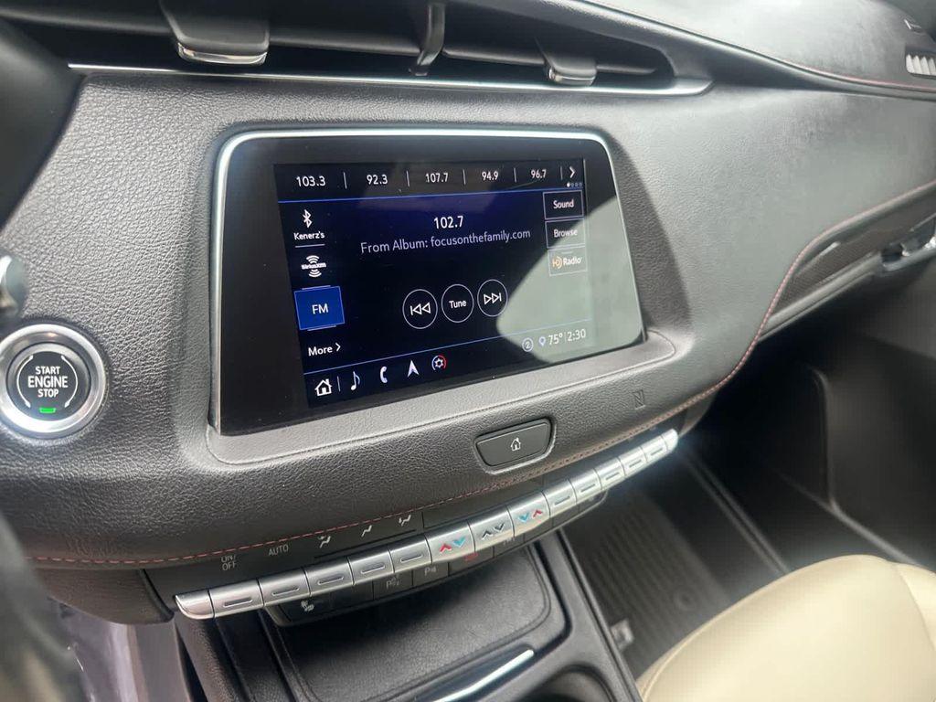 used 2020 Cadillac XT4 car, priced at $20,000