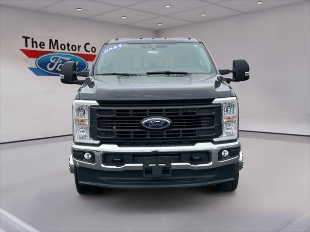 new 2024 Ford F-350 car, priced at $71,880