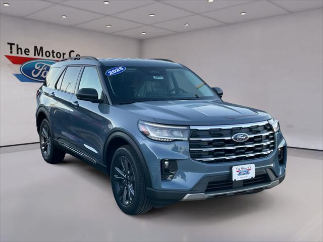 new 2025 Ford Explorer car, priced at $48,900