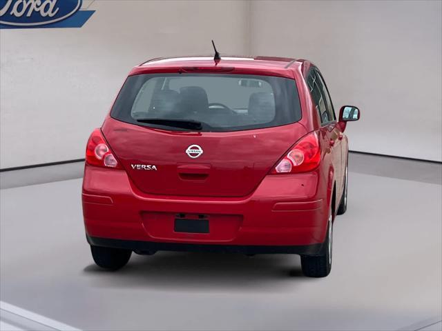 used 2011 Nissan Versa car