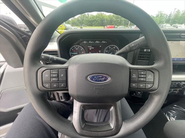 new 2025 Ford F-250 car, priced at $56,200