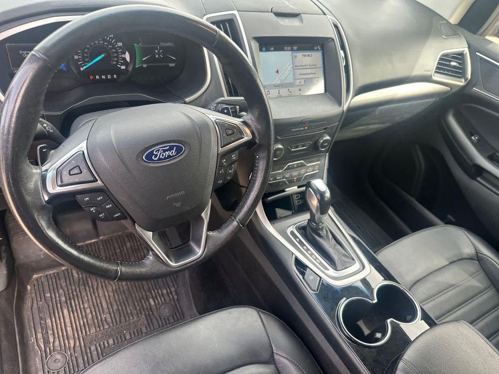 used 2017 Ford Edge car