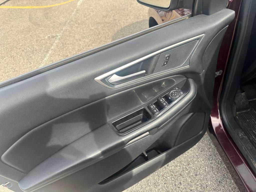 used 2017 Ford Edge car