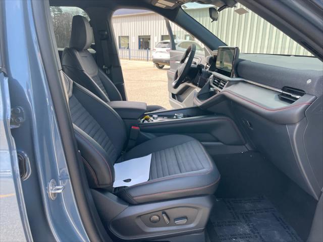 new 2025 Ford Explorer car, priced at $48,705