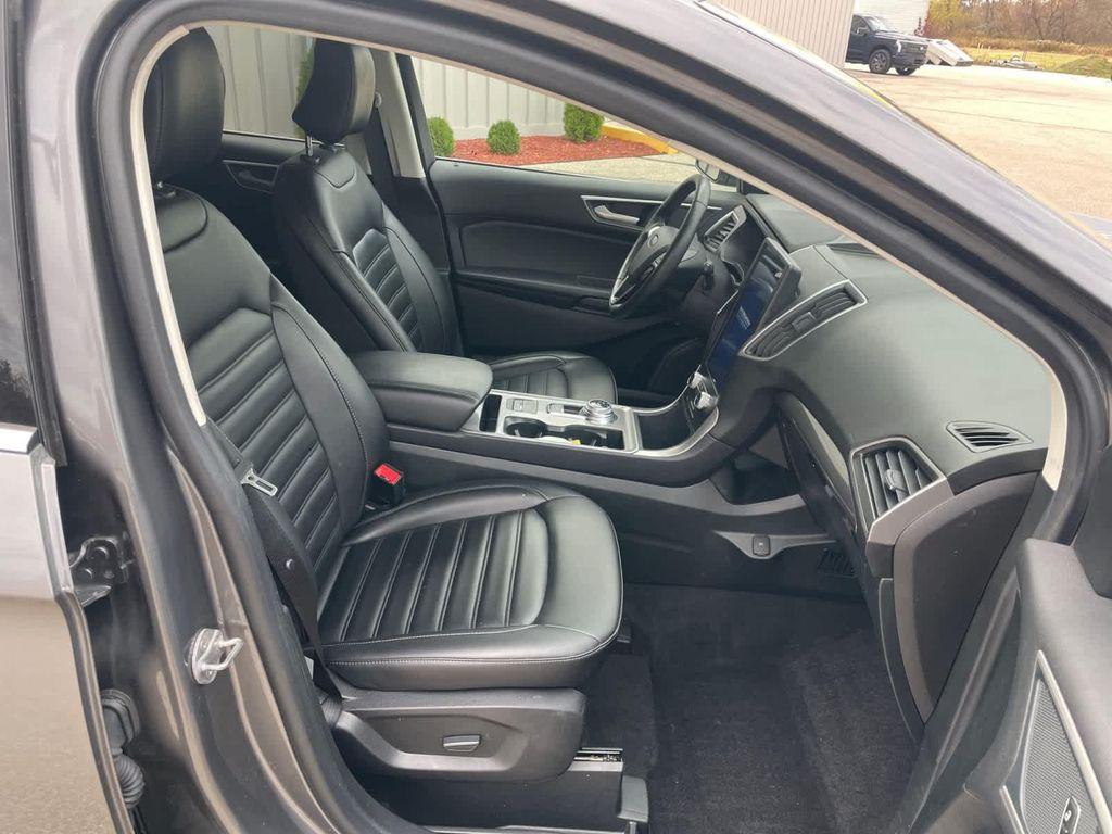 used 2024 Ford Edge car, priced at $28,779