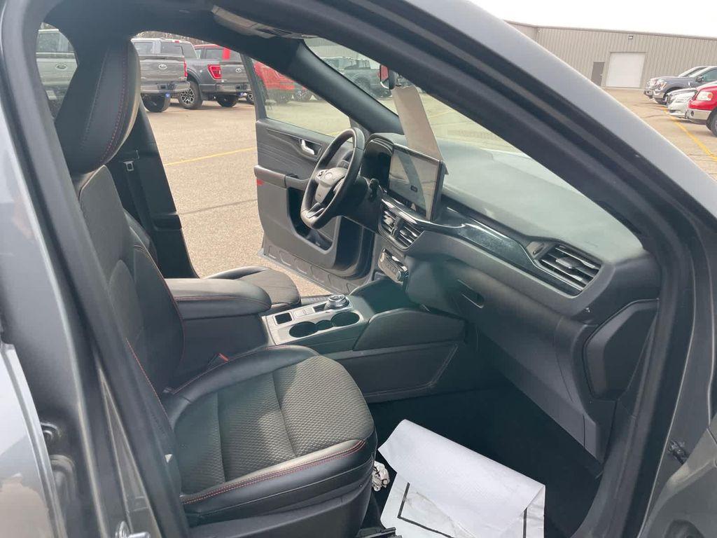 used 2023 Ford Escape car, priced at $25,990