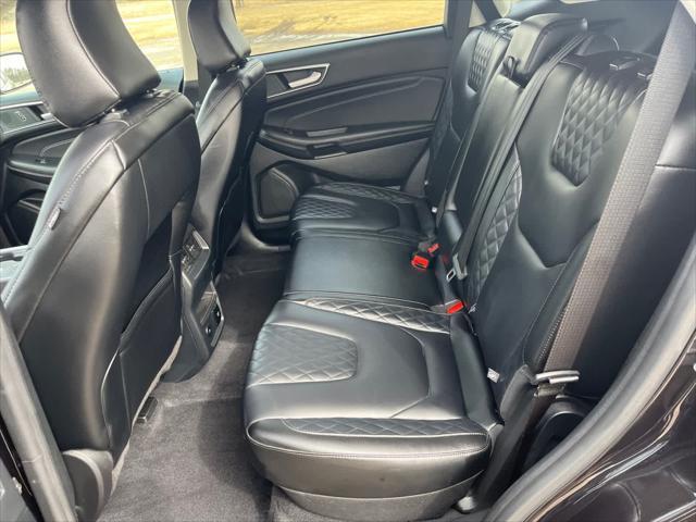 used 2024 Ford Edge car, priced at $31,900
