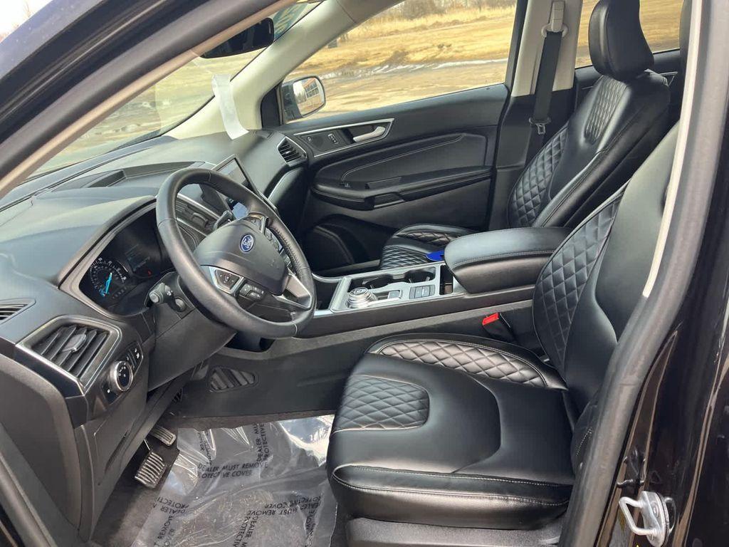 used 2024 Ford Edge car, priced at $30,449