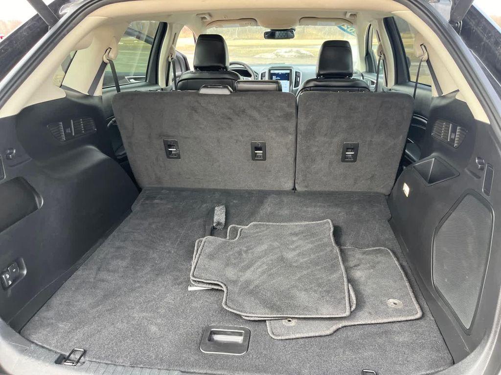 used 2024 Ford Edge car, priced at $30,449