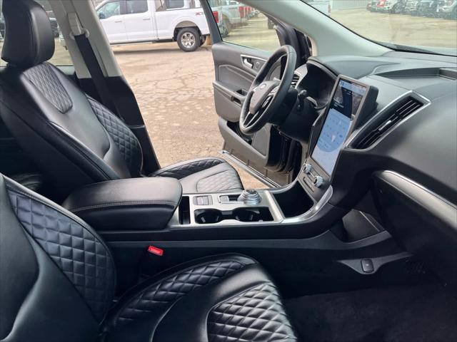 used 2024 Ford Edge car, priced at $31,900