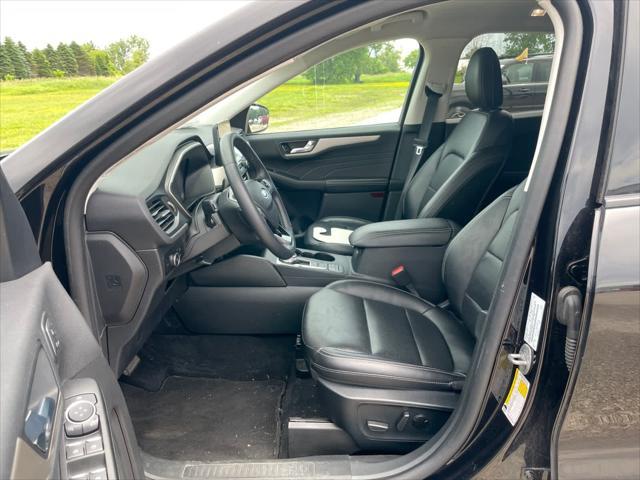 used 2022 Ford Escape car, priced at $23,998