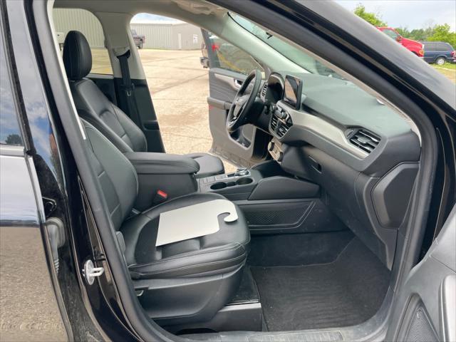 used 2022 Ford Escape car, priced at $23,998