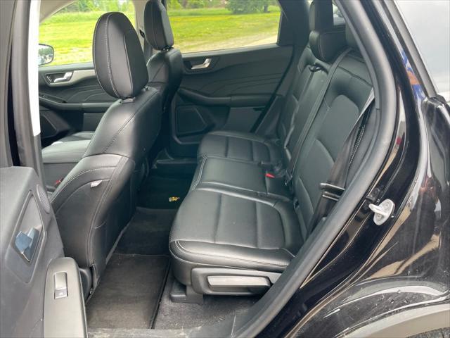 used 2022 Ford Escape car, priced at $23,998