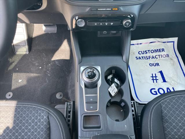 new 2025 Ford Escape car, priced at $33,720