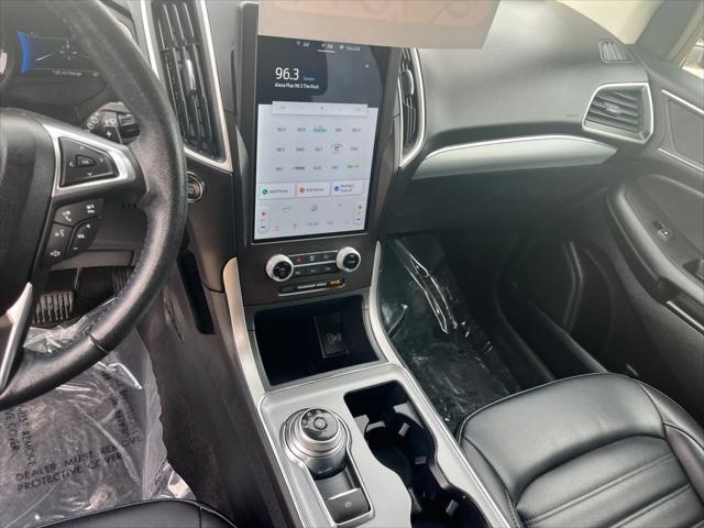 used 2021 Ford Edge car, priced at $24,899