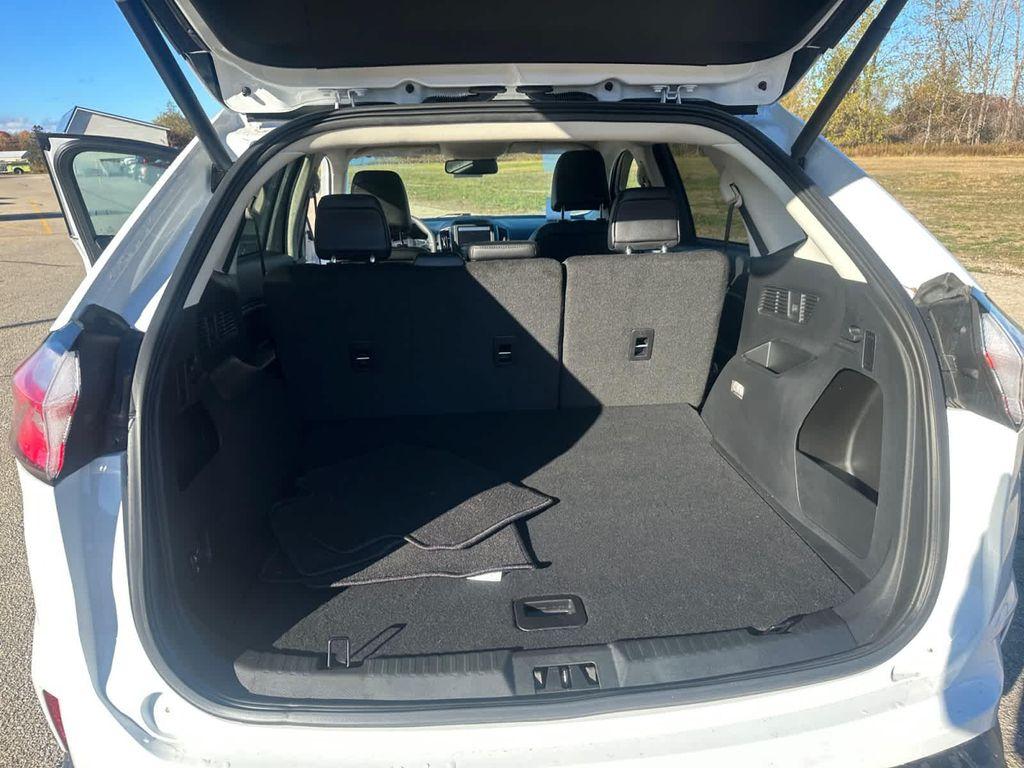 used 2024 Ford Edge car, priced at $31,500