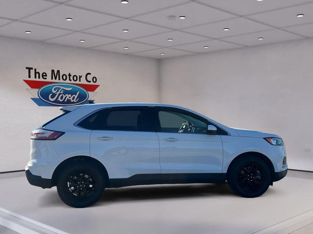 used 2024 Ford Edge car, priced at $31,500