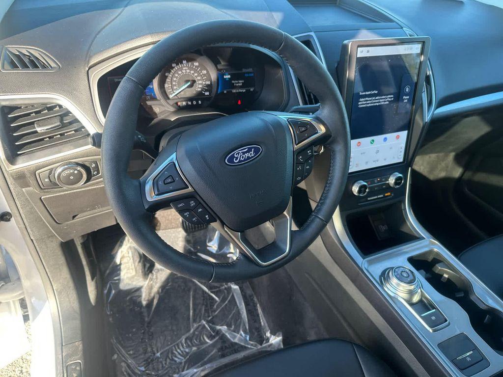used 2024 Ford Edge car, priced at $31,500