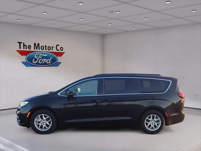 used 2022 Chrysler Pacifica car, priced at $23,995