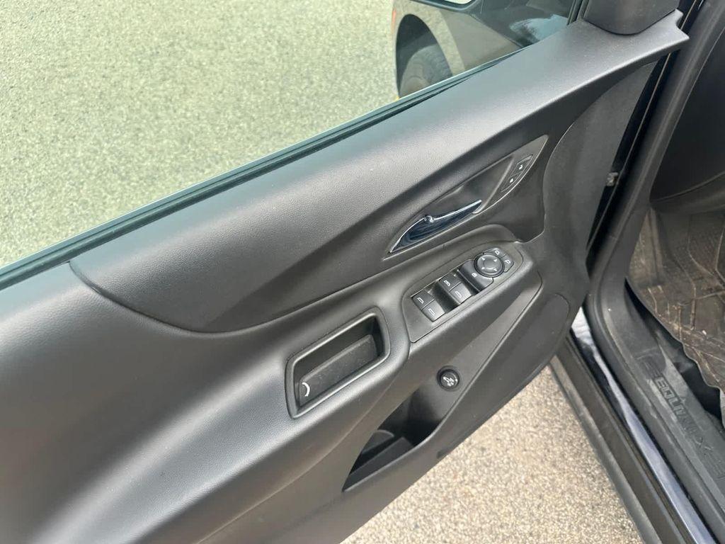 used 2022 Chevrolet Equinox car, priced at $23,500