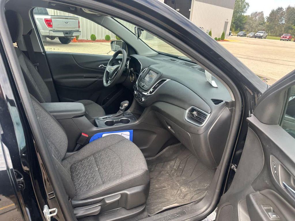 used 2022 Chevrolet Equinox car, priced at $23,500
