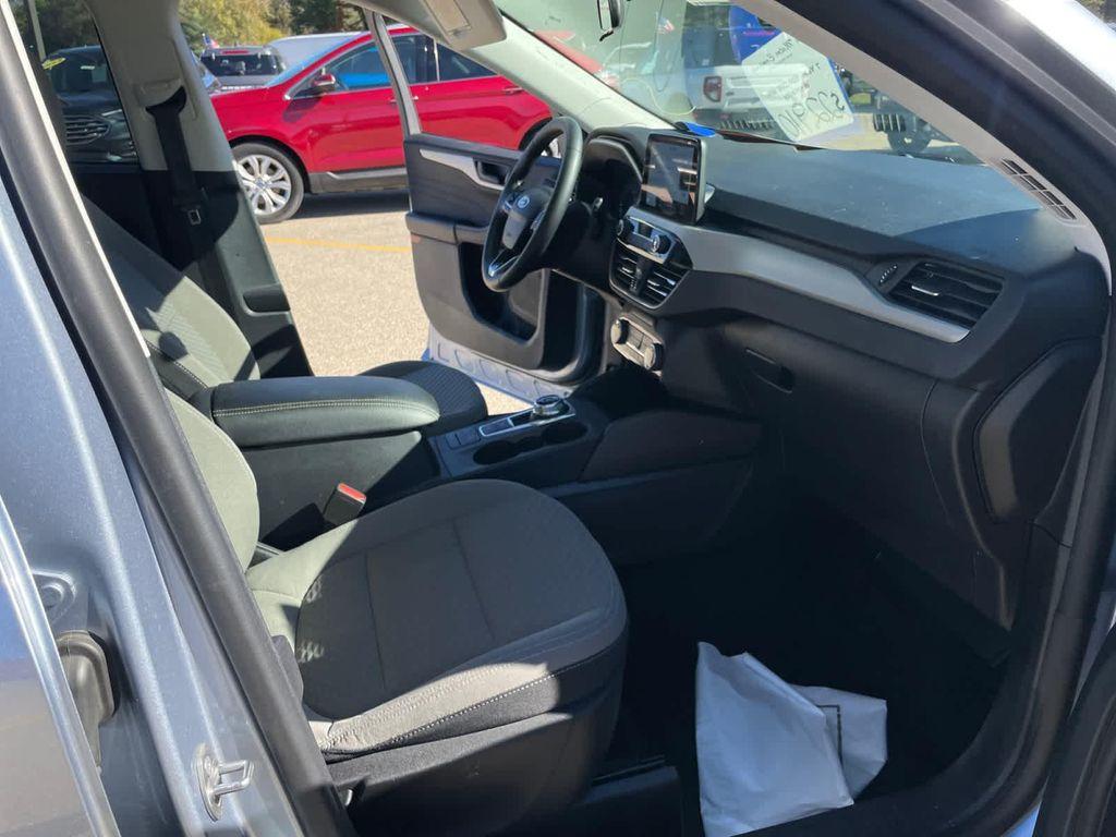 used 2022 Ford Escape car, priced at $22,910