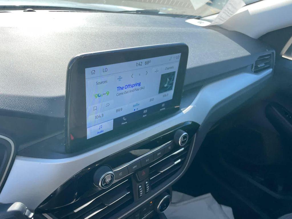 used 2022 Ford Escape car, priced at $22,910