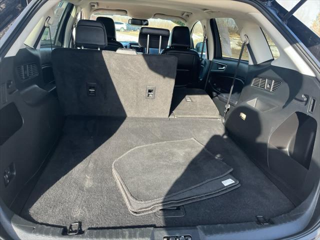used 2023 Ford Edge car, priced at $21,945