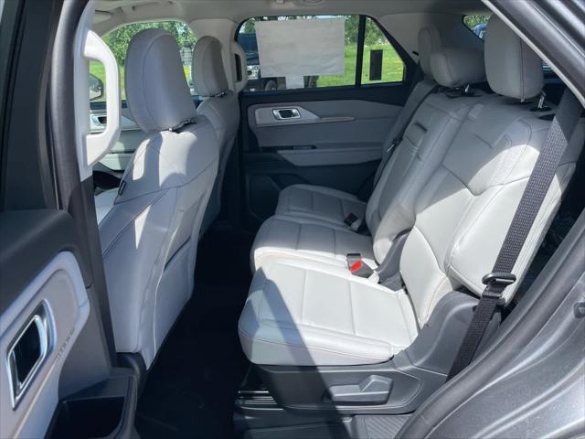 new 2025 Ford Explorer car, priced at $48,499
