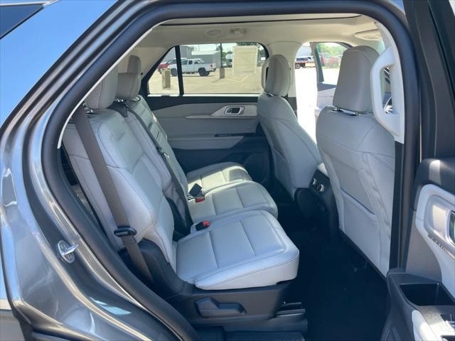 new 2025 Ford Explorer car, priced at $48,499