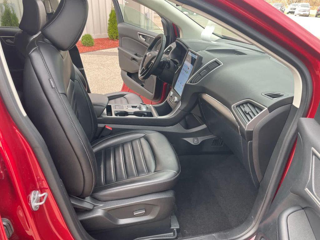 used 2022 Ford Edge car, priced at $25,497
