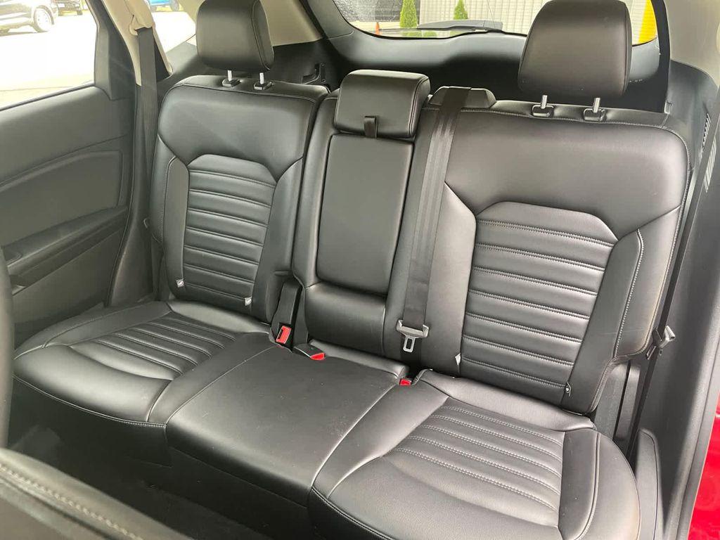 used 2022 Ford Edge car, priced at $25,497