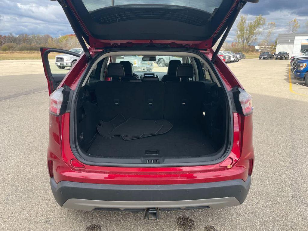 used 2022 Ford Edge car, priced at $25,497