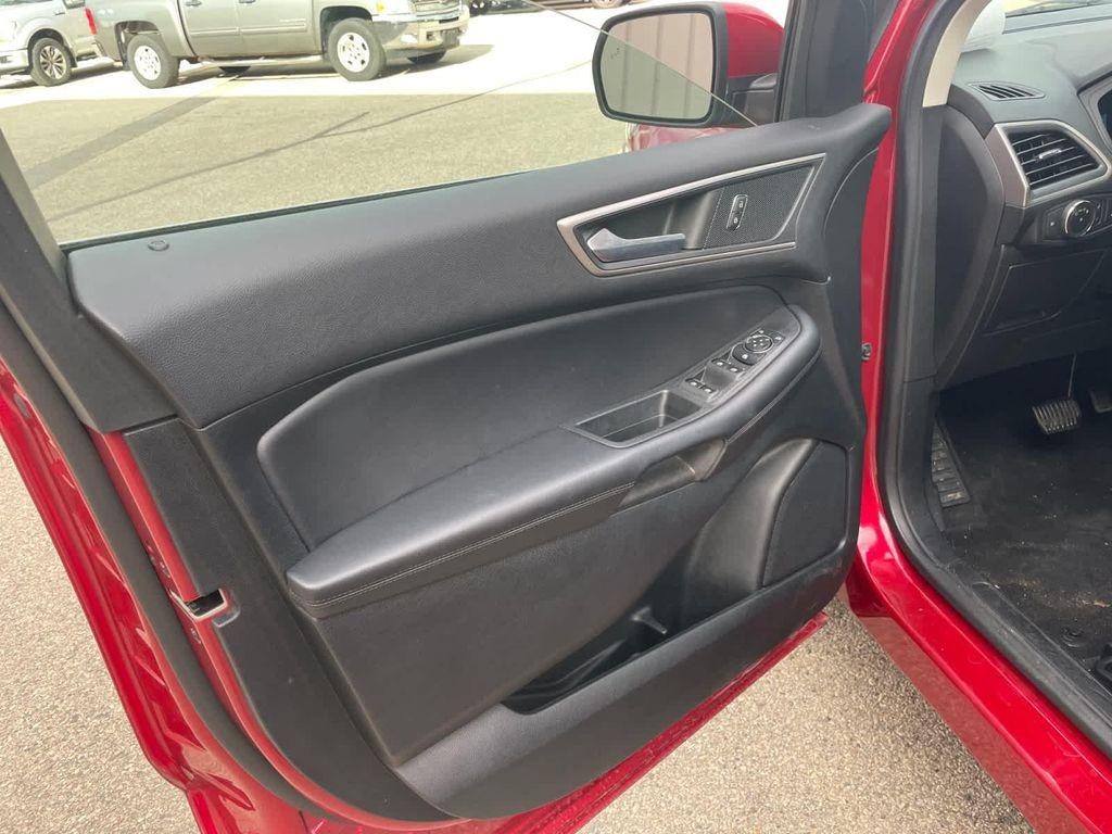 used 2022 Ford Edge car, priced at $25,497