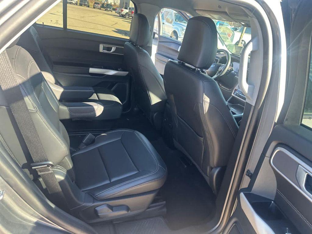 used 2024 Ford Explorer car, priced at $36,989
