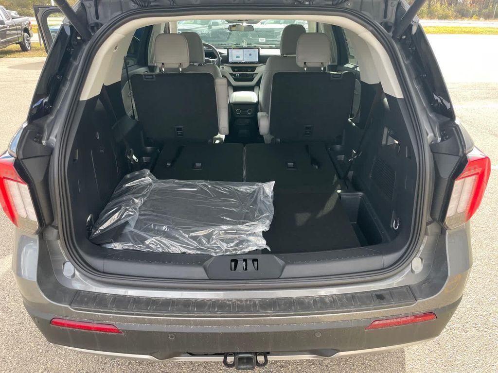 new 2025 Ford Explorer car, priced at $47,499