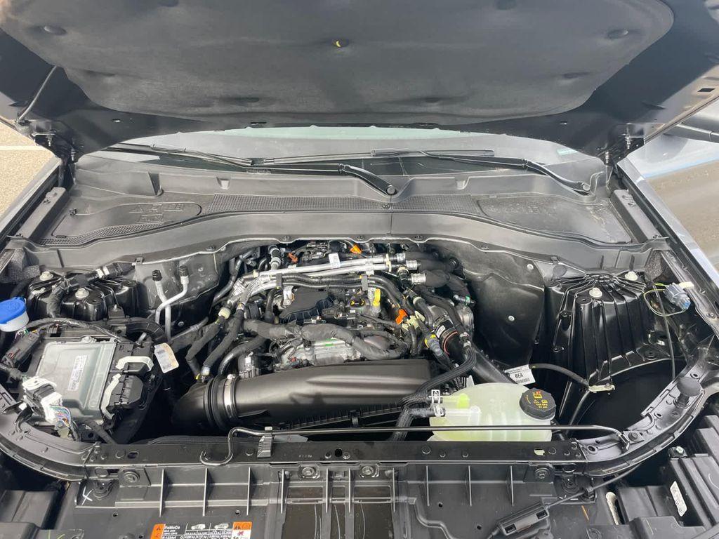 new 2025 Ford Explorer car, priced at $47,499