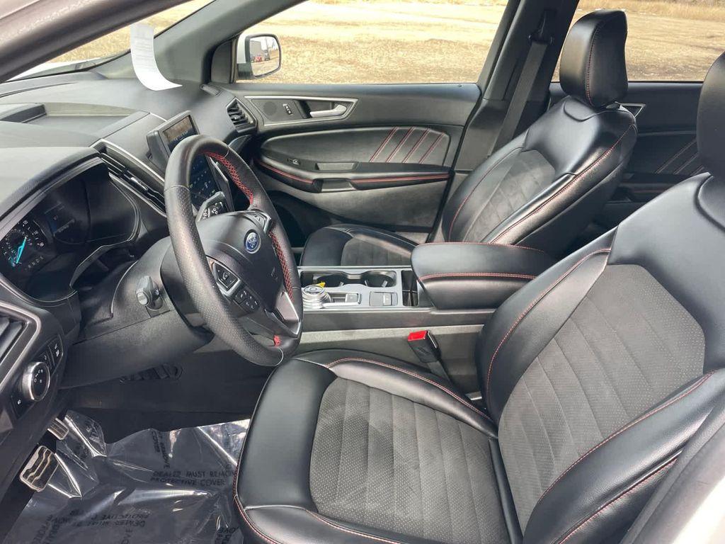 used 2024 Ford Edge car, priced at $31,997
