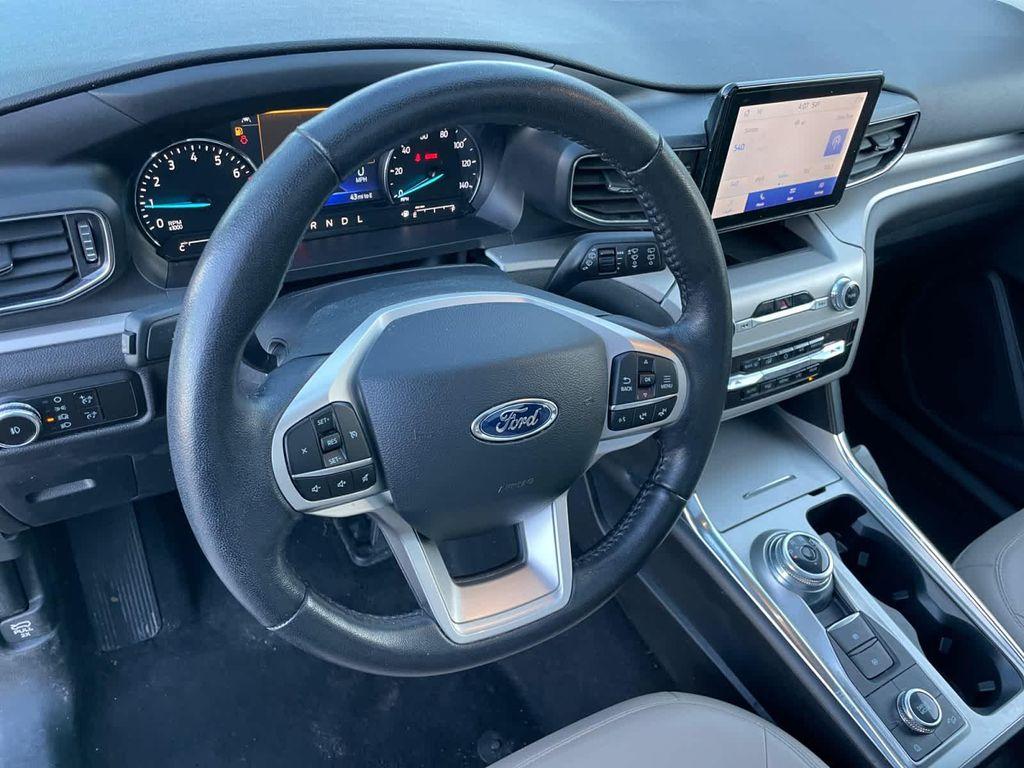 used 2023 Ford Explorer car, priced at $33,898
