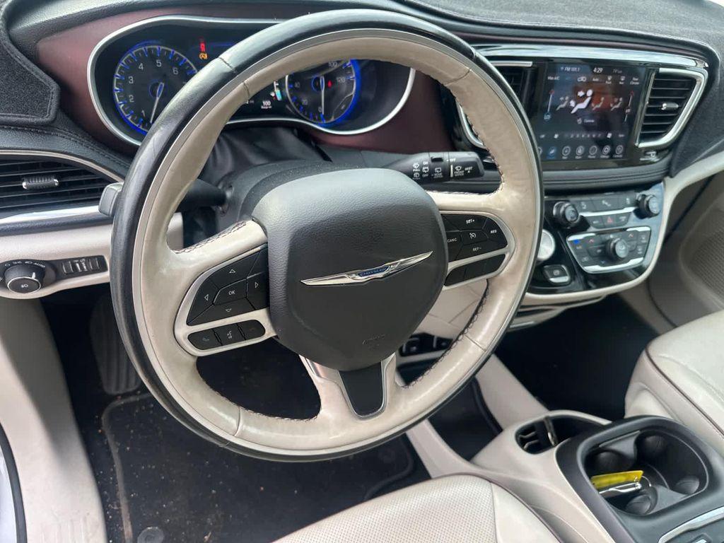 used 2020 Chrysler Pacifica car, priced at $20,776