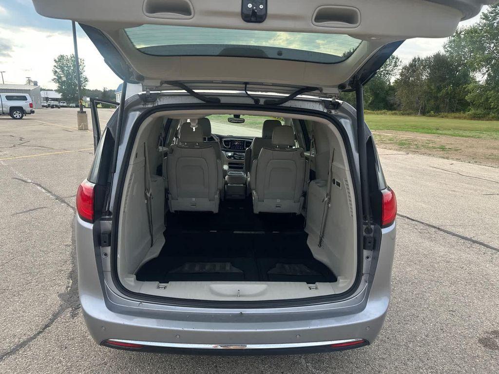 used 2020 Chrysler Pacifica car, priced at $20,776