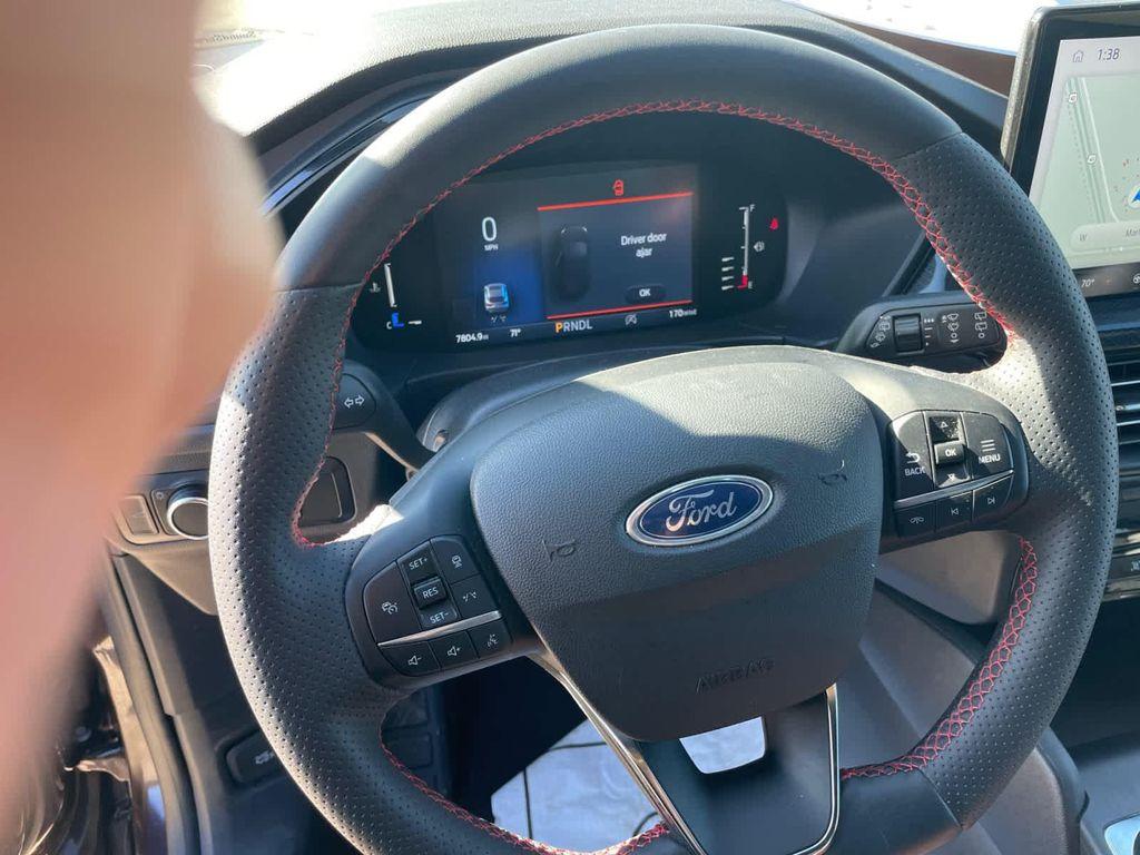 used 2023 Ford Escape car, priced at $26,949