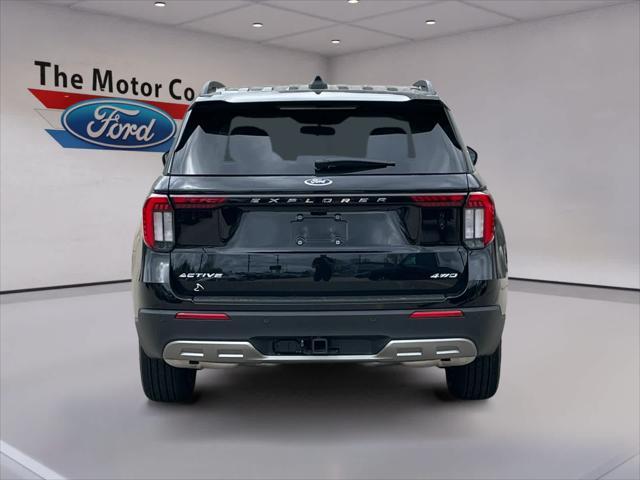 new 2025 Ford Explorer car, priced at $48,975