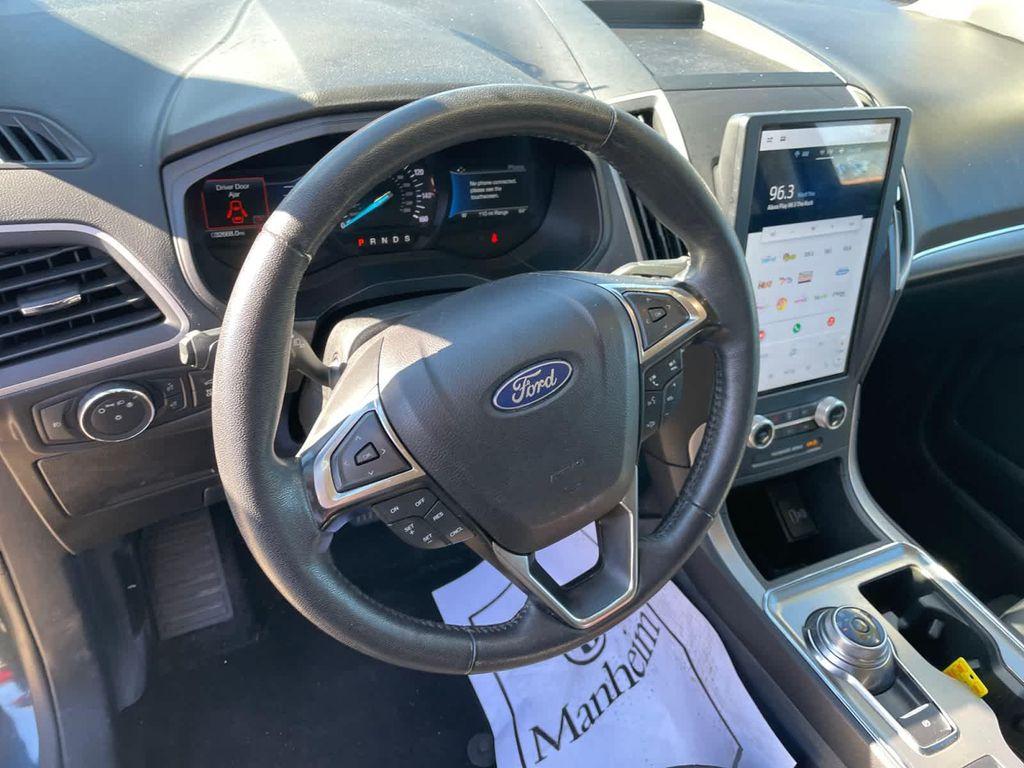 used 2022 Ford Edge car, priced at $25,997