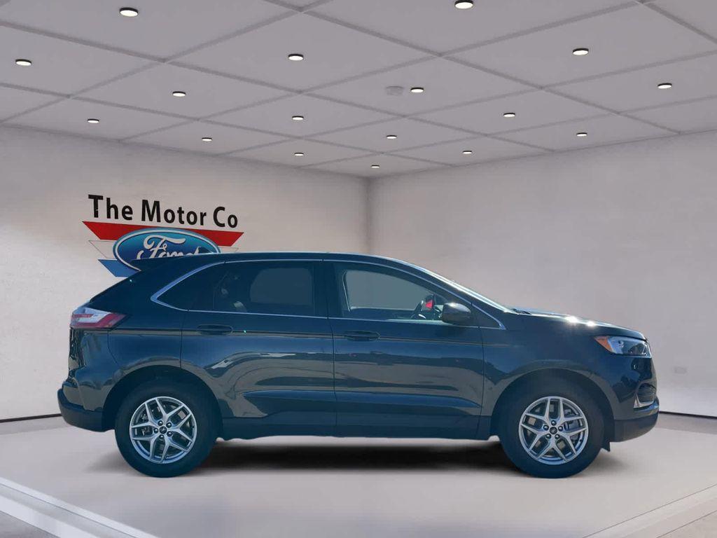used 2022 Ford Edge car, priced at $25,997