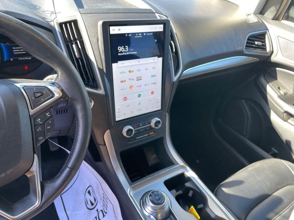 used 2022 Ford Edge car, priced at $25,997