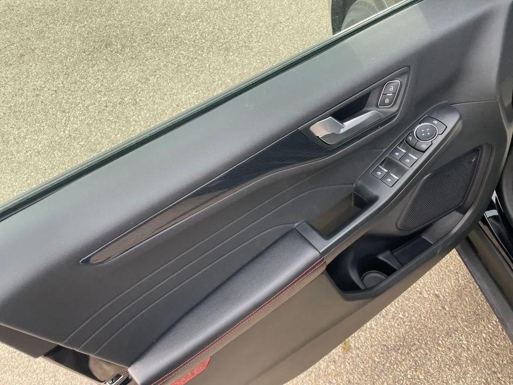 used 2023 Ford Escape car, priced at $26,994